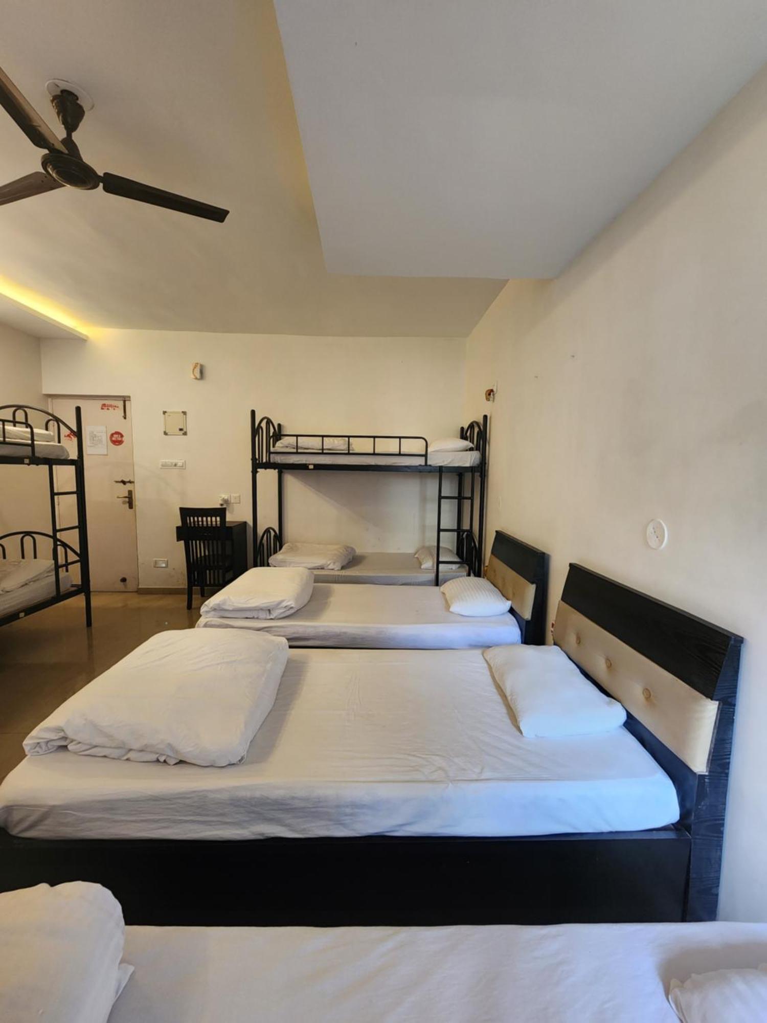 All Seasons Guest House I Rooms & Dorms Madgaon Ngoại thất bức ảnh